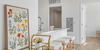 4804 Oakwood Gallery 10
