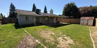 NW Visalia home available in a great neighborhood! available soon Gallery 4