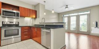 390 17th Street NW Gallery 11