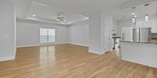 Stunning Newer Townhouse Gallery 6