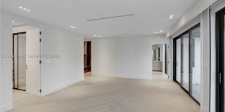 330 SW 19th Rd Gallery 34