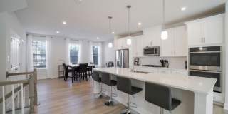 10864 FOXTROT Circle Gallery 4