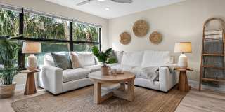 ***Ask about the TWO WEEKS FREE**LUXURY STUNNING REMODELED FURNISHED 3 BEDROOM\2 BATH CONDO FOR RENT IN HIGHLY-DESIRED PARK SHORE NAPLES ** Gallery 19