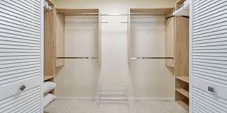 5562 Reynolds Road Gallery 12