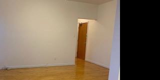 1555 N Mohawk Street Gallery 4