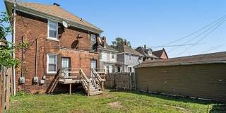 1045 Casgrain Street Gallery 18