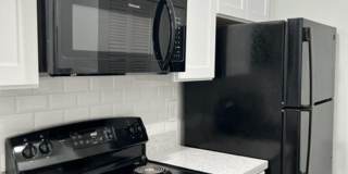 Cottage Court Gallery 30