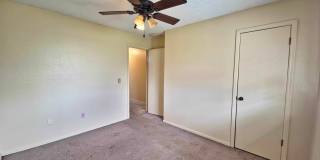 Incredible 3 Bed in Edmond Gallery 19