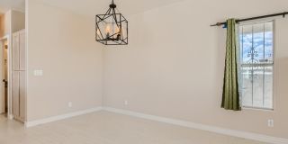 AMAZING COMPLETELY REMODELED CONDO IN NW Gallery 25