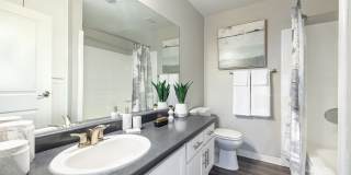 1200 Riverside Gallery 18