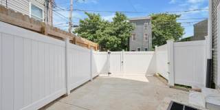 2405 RIDGE Avenue Gallery 3