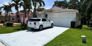 10895 Fillmore Drive Gallery 1