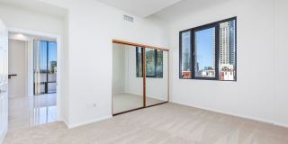 Sophisticated Urban Living in the Heart of San Diego’s Marina District Gallery 18