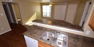 Silver Springs Apartments Gallery 4