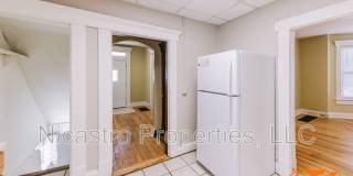 363 E 12th Avenue Gallery 18