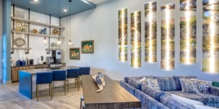 Williamson at the Overlook Gallery 14