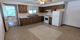3 Bedroom 1 Bathroom Single Family Home (Bloomfield) Gallery 4