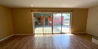 Cutest 3-Bedroom House with Covered Back Patio + Bonus Storage/Office! Gallery 11