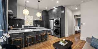 201 East Carson Street - 2 Gallery 1