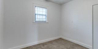 912 S Armstrong st./ 731 W. Hull ave. Gallery 16