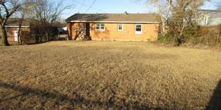 Very nice spacious home! No Carpet! Gallery 16