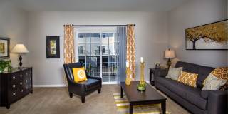 Stone Ridge Flats & Townhomes Gallery 23