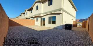 Red Mountain Vista Town Home-$500 Move-in Special Gallery 22