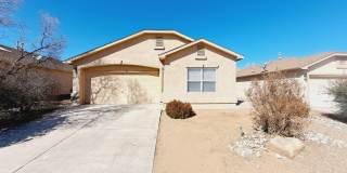 3 bed 2 bath home in Huning Ranch. Great Yard Gallery 1