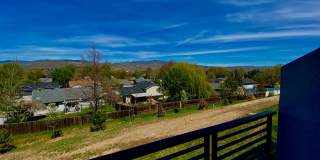 Close to Micron, 3 Bedroom 3 bath w/ a Million Dollar View! Gallery 41