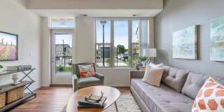 Oaks Landing 55+ Apartments - Senior & Affordable Housing Gallery 30