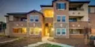 Pearl Creek Apartments Gallery 18