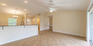 3/2 Single Family home freshly painted interior and exterior Gallery 9
