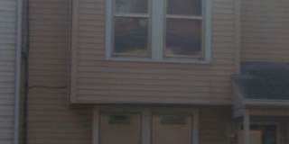 3 Bdrm, 1.5 Bath Twin-Semi Detached home Gallery 1
