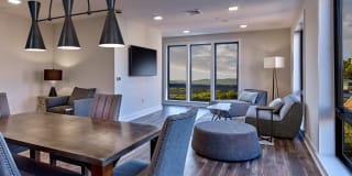 Walnut Street Commons Gallery 5