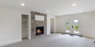 3645 West Gentile Street Gallery 27