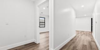 180 Carroll St Gallery 18