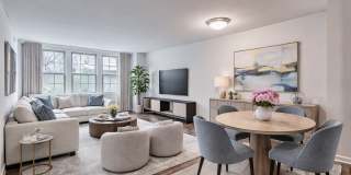 Thames Point Gallery 11