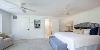 ***SEASONAL OR ANNUAL LUXURY RENTAL***POOL HOME***NAPLES TERRACE*** Gallery 17