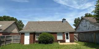 3 Bedroom, 2 Full Baths in Horn Lake, Wellington Square Subdivision Gallery 19