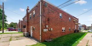 2261 STRAHLE Street Gallery 24
