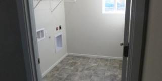 4Bd/2.5 Ba Two Story Home - Available to View! Gallery 36