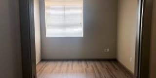 Piñon Lofts Gallery 17