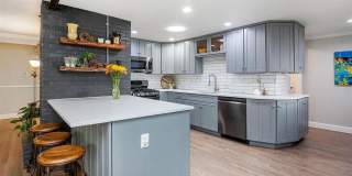 Stunning 4BR 2 BA brick ranch in tr Okane Park Gallery 9