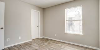 Laurel Grove Gallery 25