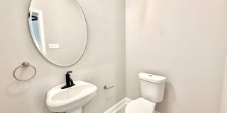Spacious 3 Bedroom Home with Office on a Large Lot in Northwoods Gallery 19