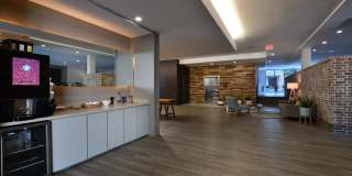 100 Park Gallery 22
