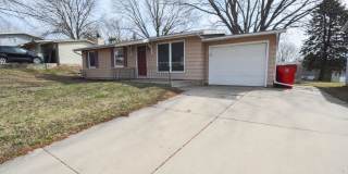 Terrific 3 bedroom home with large fenced yard! Gallery 1