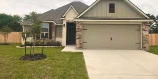 Spacious Single-Family Home Available Soon! Spacious Single-Family Home Available Soon! Gallery 1