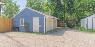 1123 W Huron Street Gallery 53
