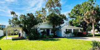 Single Family Home on the Water! 812 Bayview Drive, Nokomis, FL 34275 Gallery 1